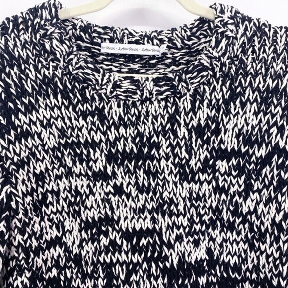 & Other Stories Black And White Chunky Knit Crew Neck Sweater Size X-small - Picture 3 of 7
